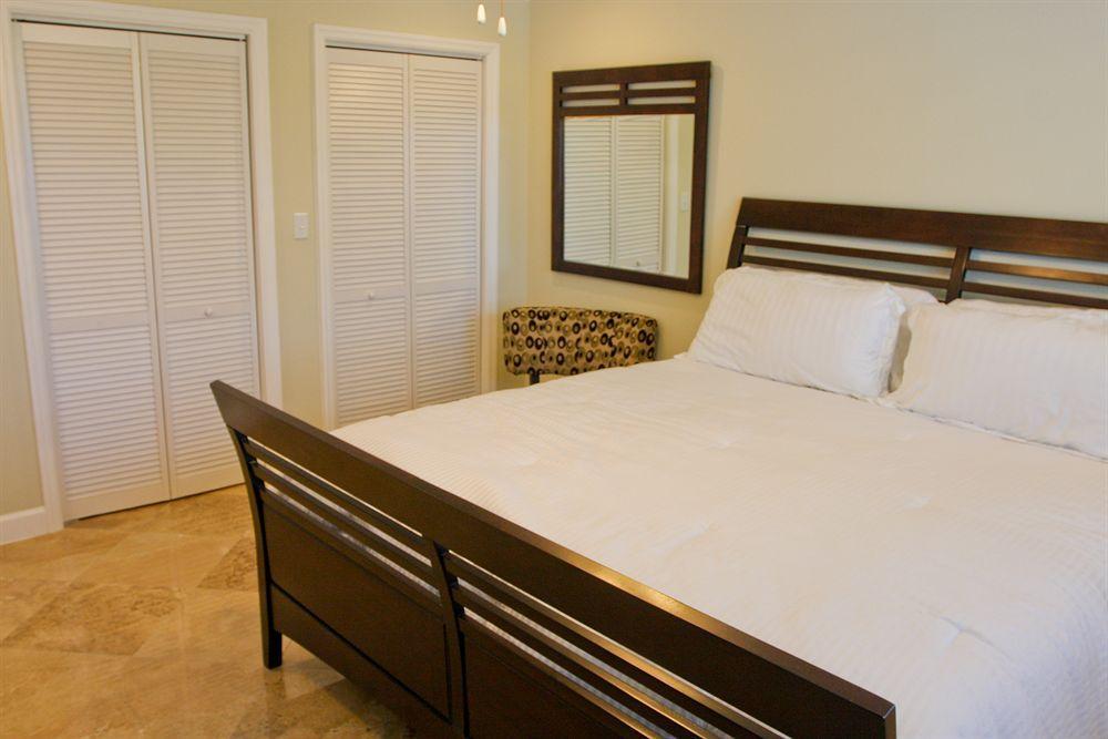 Villa Dolphin Cove (Adults Only) Freeport Exterior foto