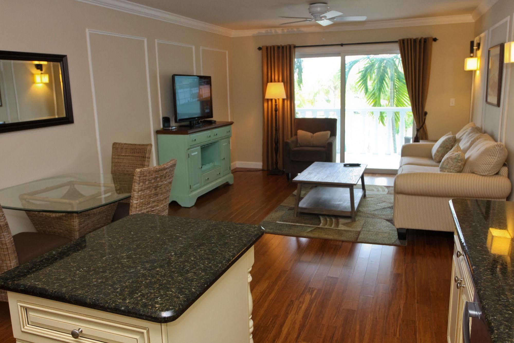 Villa Dolphin Cove (Adults Only) Freeport Exterior foto